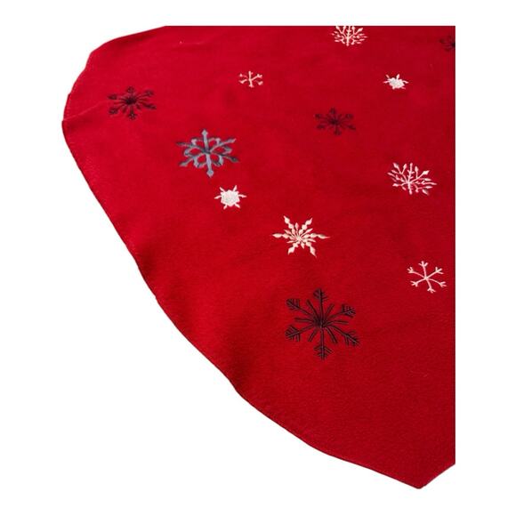 Vintage Basic Editions Red L Fleece Embroidered Snowflakes Christmas Sweater - Picture 13 of 14